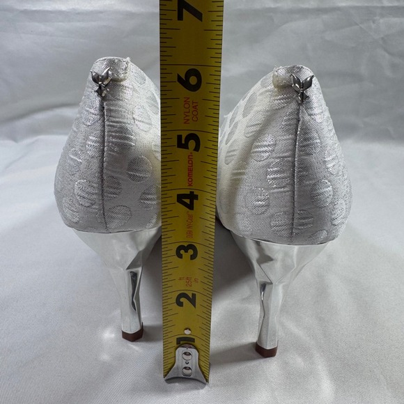 New J.Renee Women Kanan Silver Polka Dot Fabric Heels Pumps Dress Shoes Size 10M - Picture 13 of 14